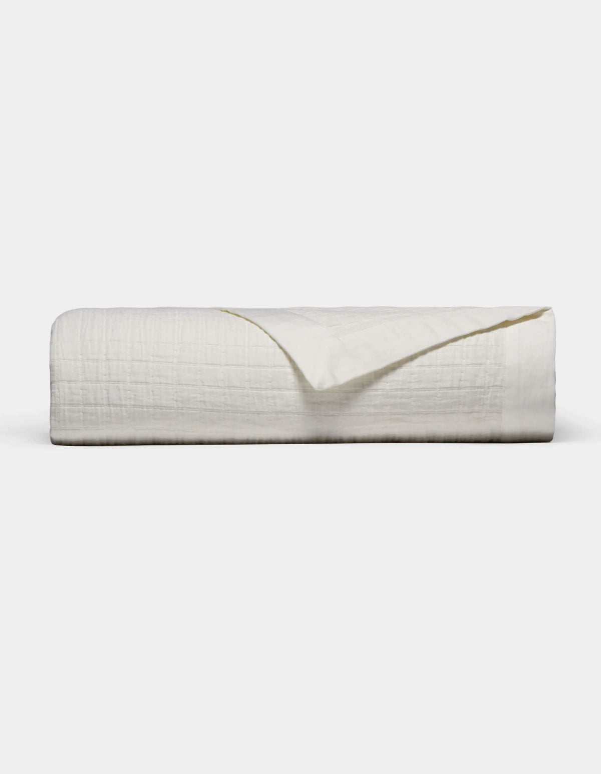 Waterfront Grid Matelasse Blanket